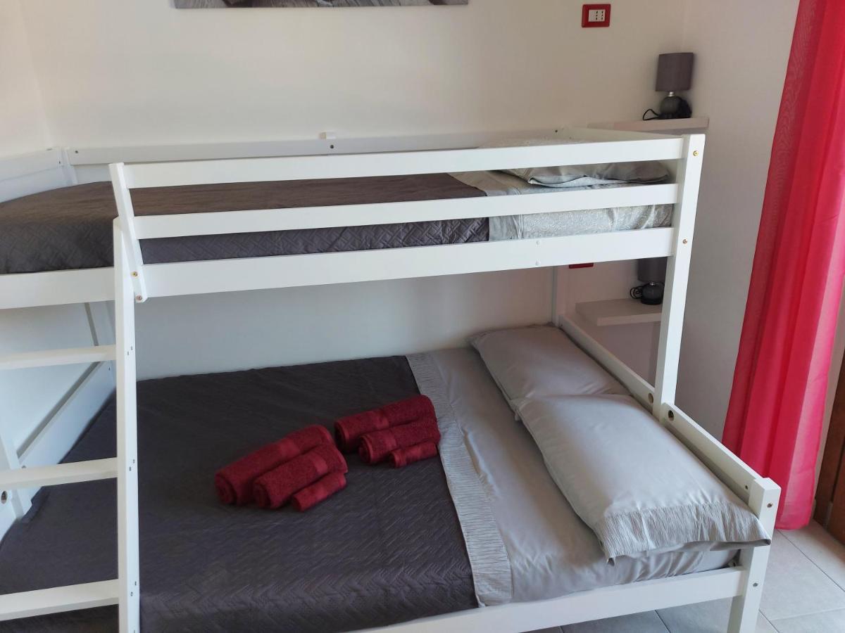 Shardana Apartman Quartu SantʼElena Kültér fotó