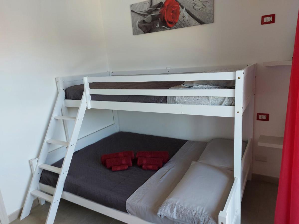 Shardana Apartman Quartu SantʼElena Kültér fotó
